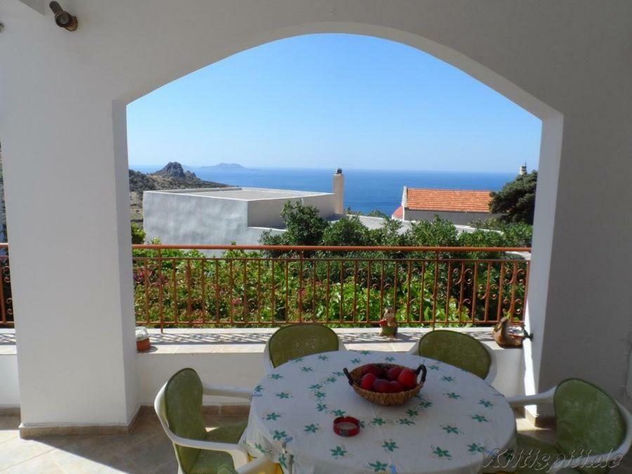 Liolio'S Manor Villa Agalianos Luaran gambar